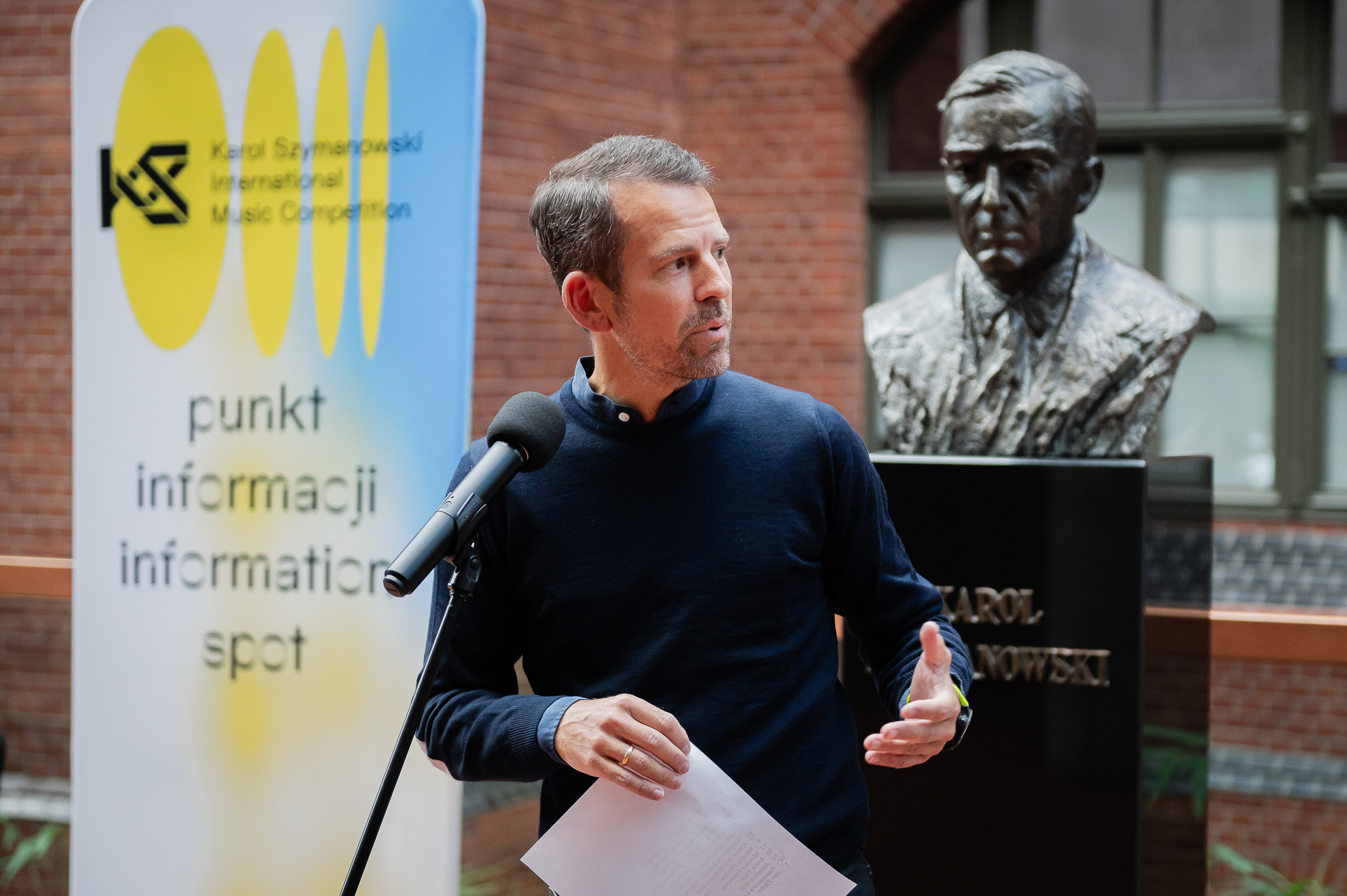WWW.RADOSLAWKAZMIERCZAK.COM